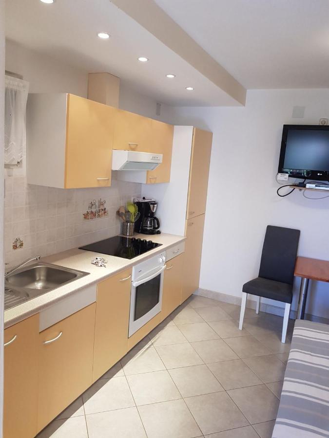 Apartment Jelena Crikvenica Eksteriør billede